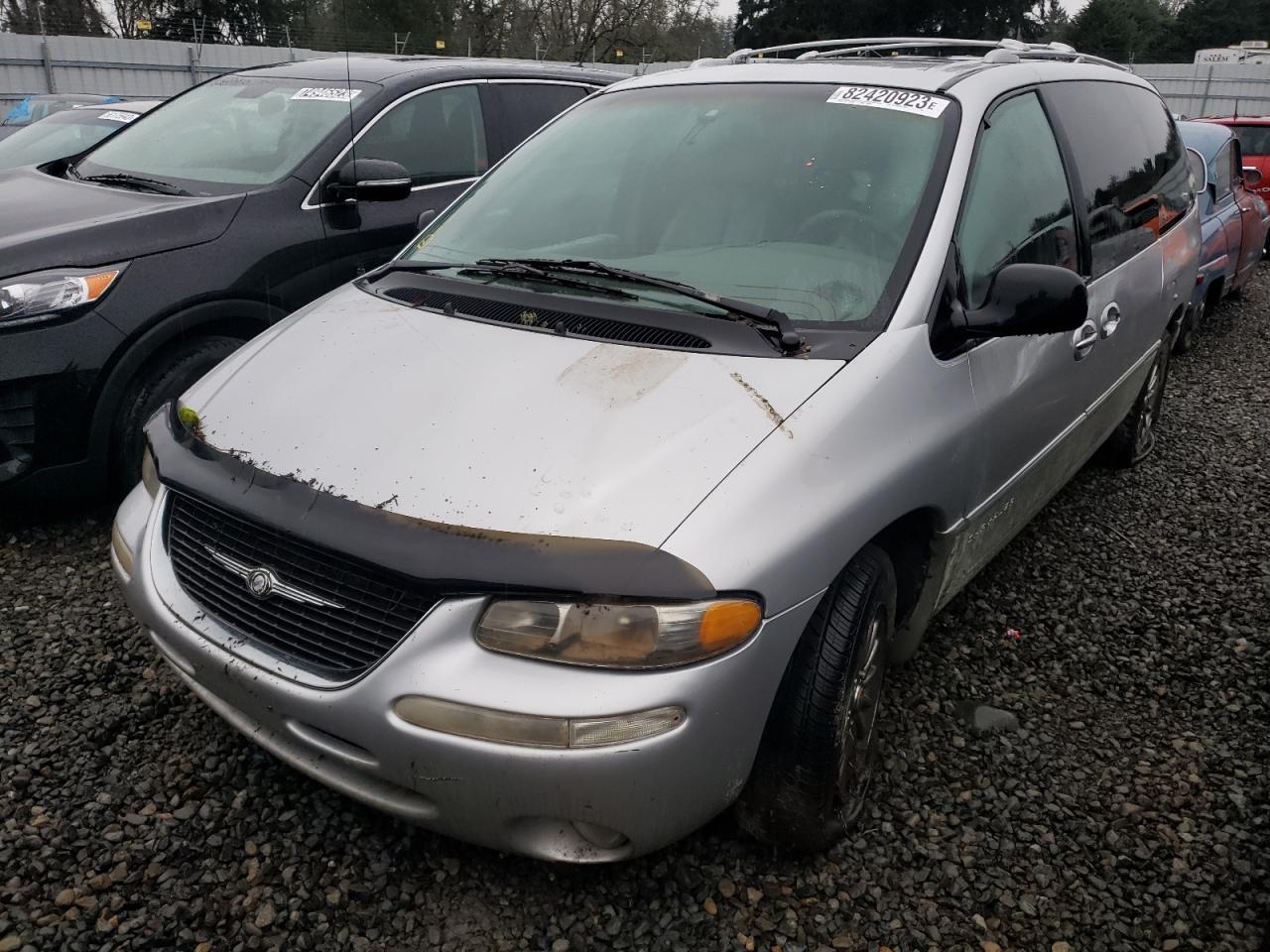 2000 CHRYSLER TOWN & COUNTRY LIMITED 2000 image