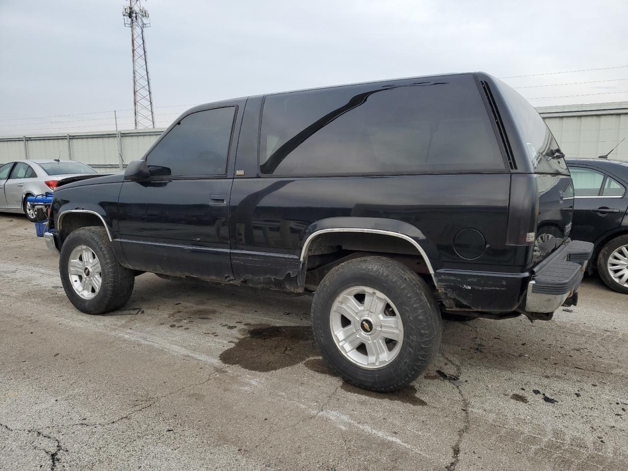 Obraz 2 z 1994 CHEVROLET BLAZER K1500 1994 z VIN 1GNEK18K7RJ421711