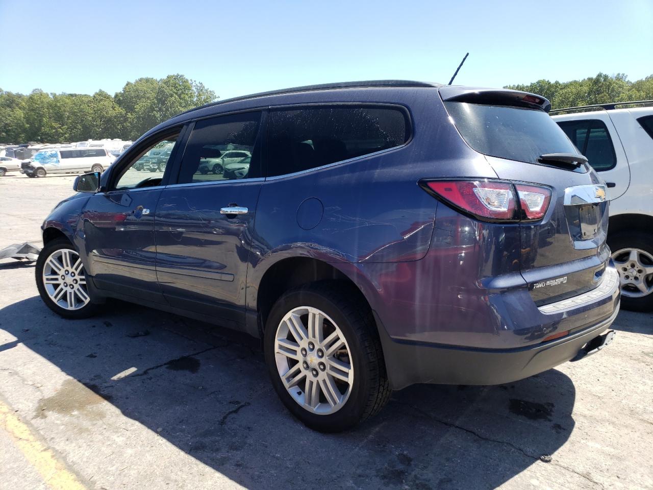 Image 2 of 2014 CHEVROLET TRAVERSE LT 2014 with VIN 1GNKVGKD5EJ297486