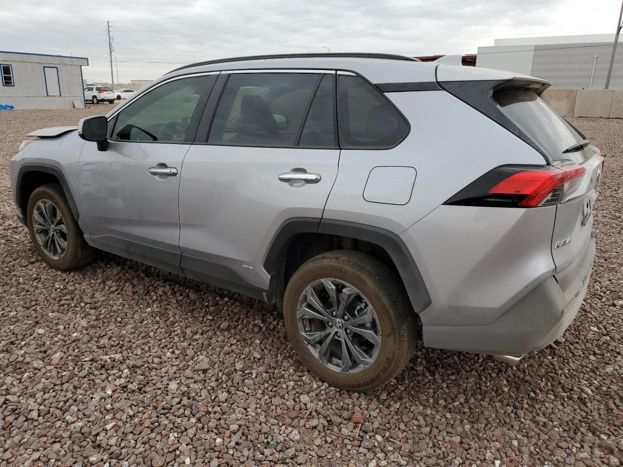 Изображение 2 2023 TOYOTA RAV4 LIMITED 2023 с VIN JTMD6RFV0PD111884