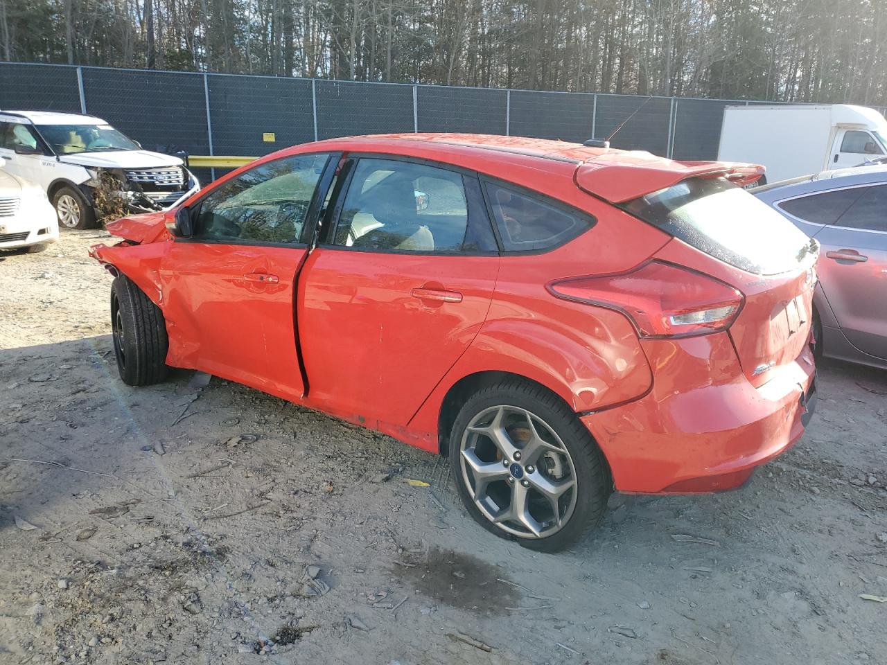 Image 2 of 2017 FORD FOCUS ST 2017 with VIN 1FADP3L9XHL288957