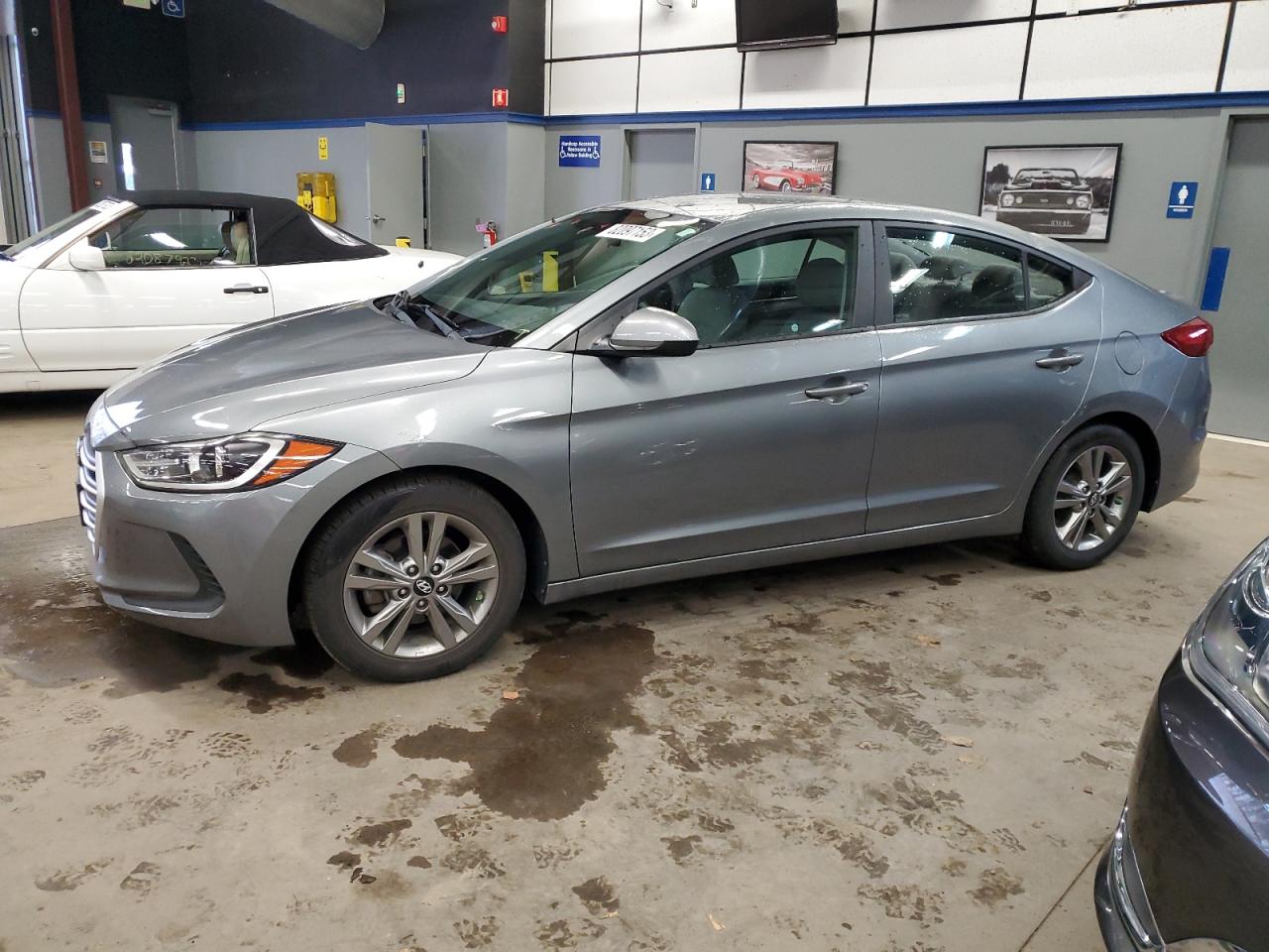 Image 1 of 2017 HYUNDAI ELANTRA SE 2017 with VIN KMHD84LF7HU075778
