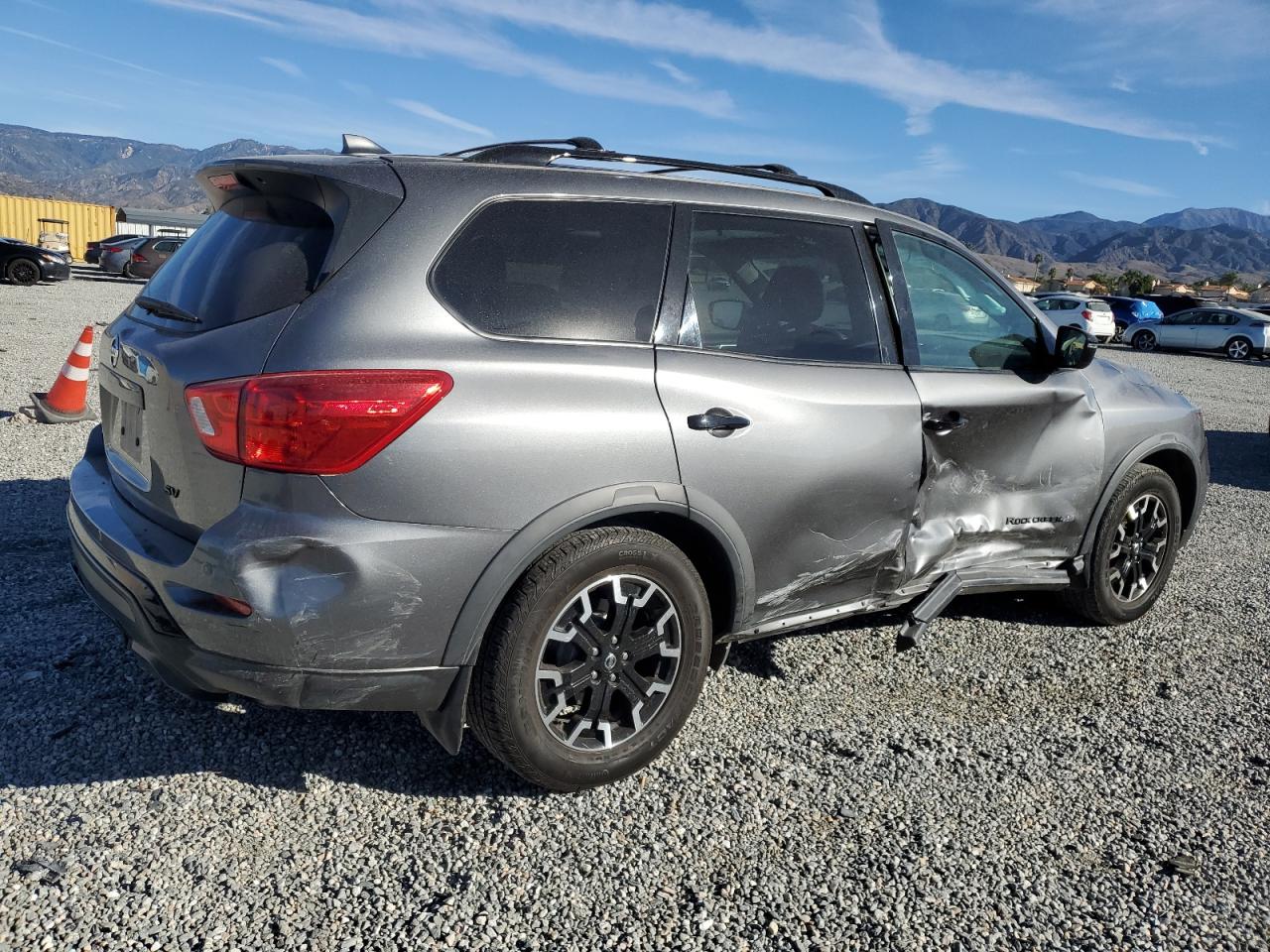 Image 3 of 2020 NISSAN PATHFINDER SV 2020 with VIN 5N1DR2BN5LC621728