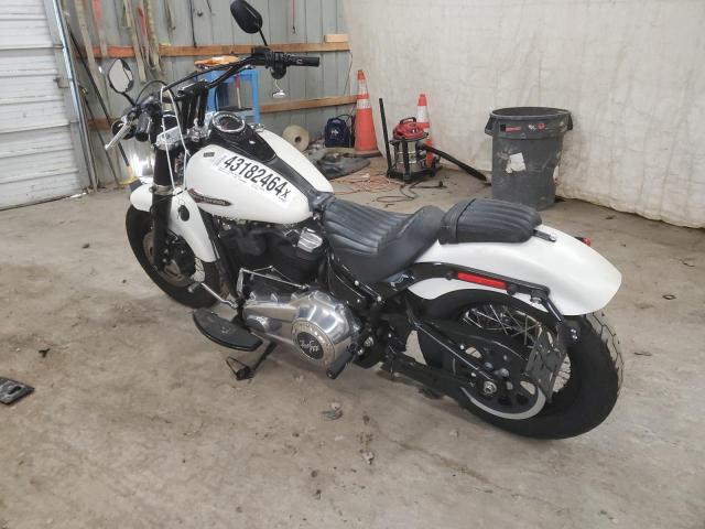 Image 3 of 2018 HARLEY-DAVIDSON FLSL SOFTAIL SLIM 2018 with VIN 1HD1YDJ14JC023582