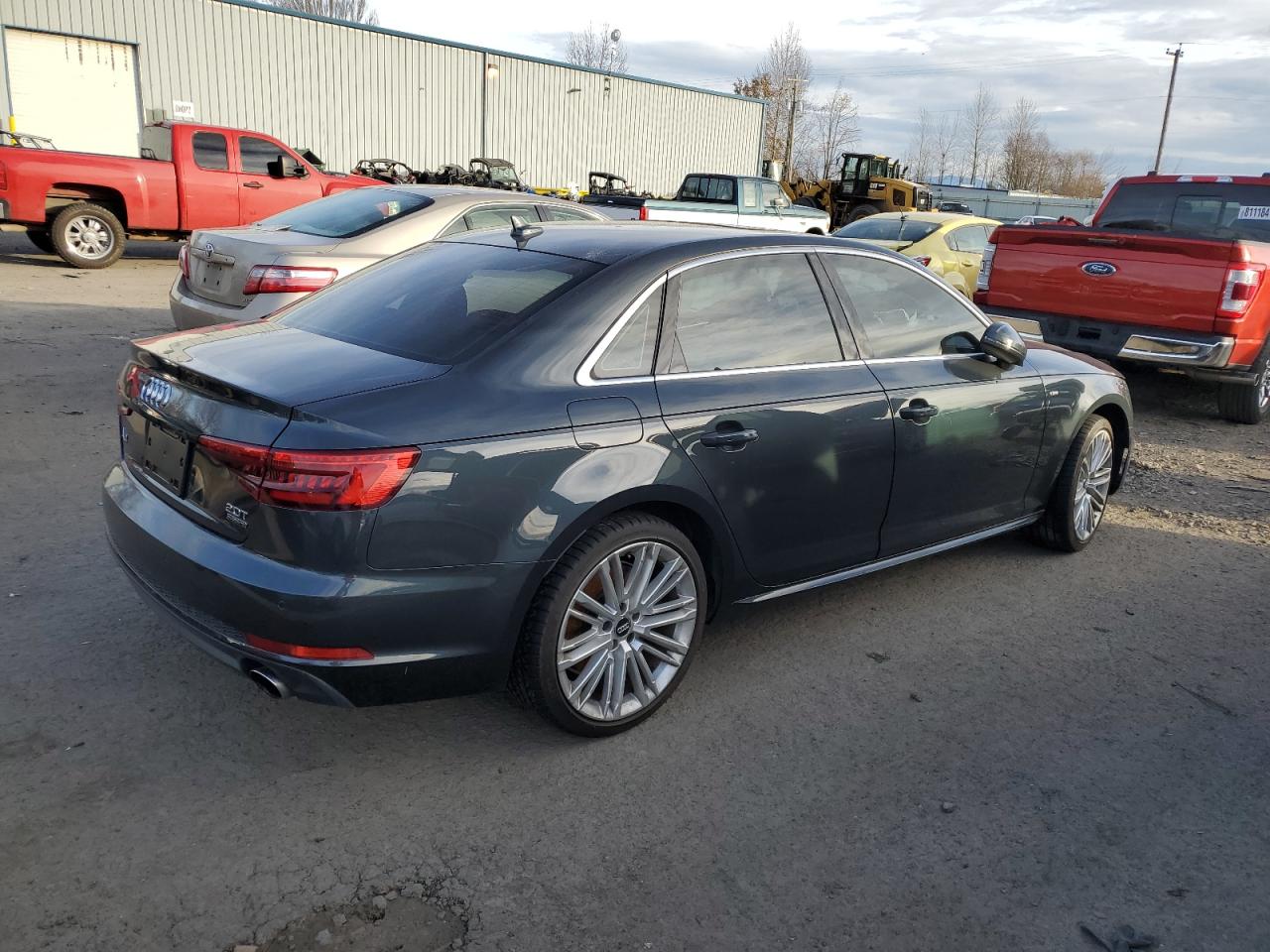 Obraz 3 z 2017 AUDI A4 PREMIUM PLUS 2017 z VIN WAUENAF40HN054496