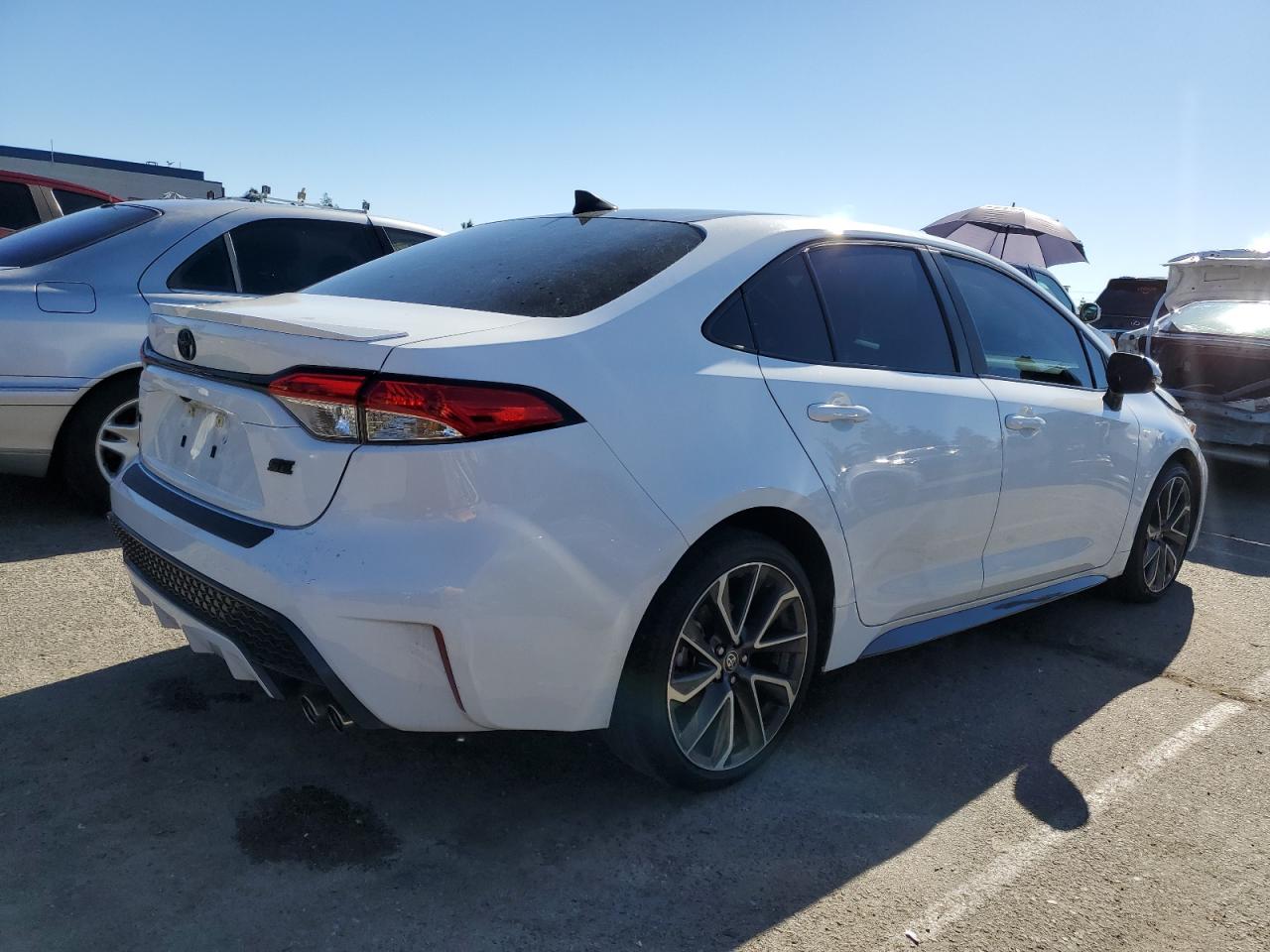 Obraz 3 z 2022 TOYOTA COROLLA SE 2022 z VIN 5YFS4MCE1NP116333