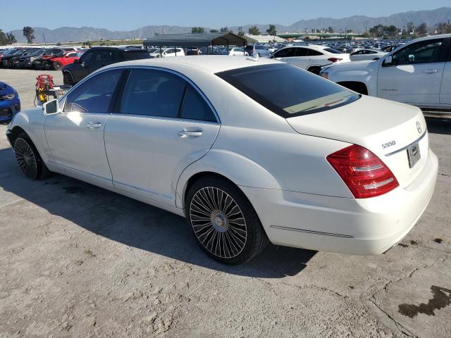 Image 2 of 2010 MERCEDES-BENZ S 550 2010 with VIN WDDNG7BBXAA325927