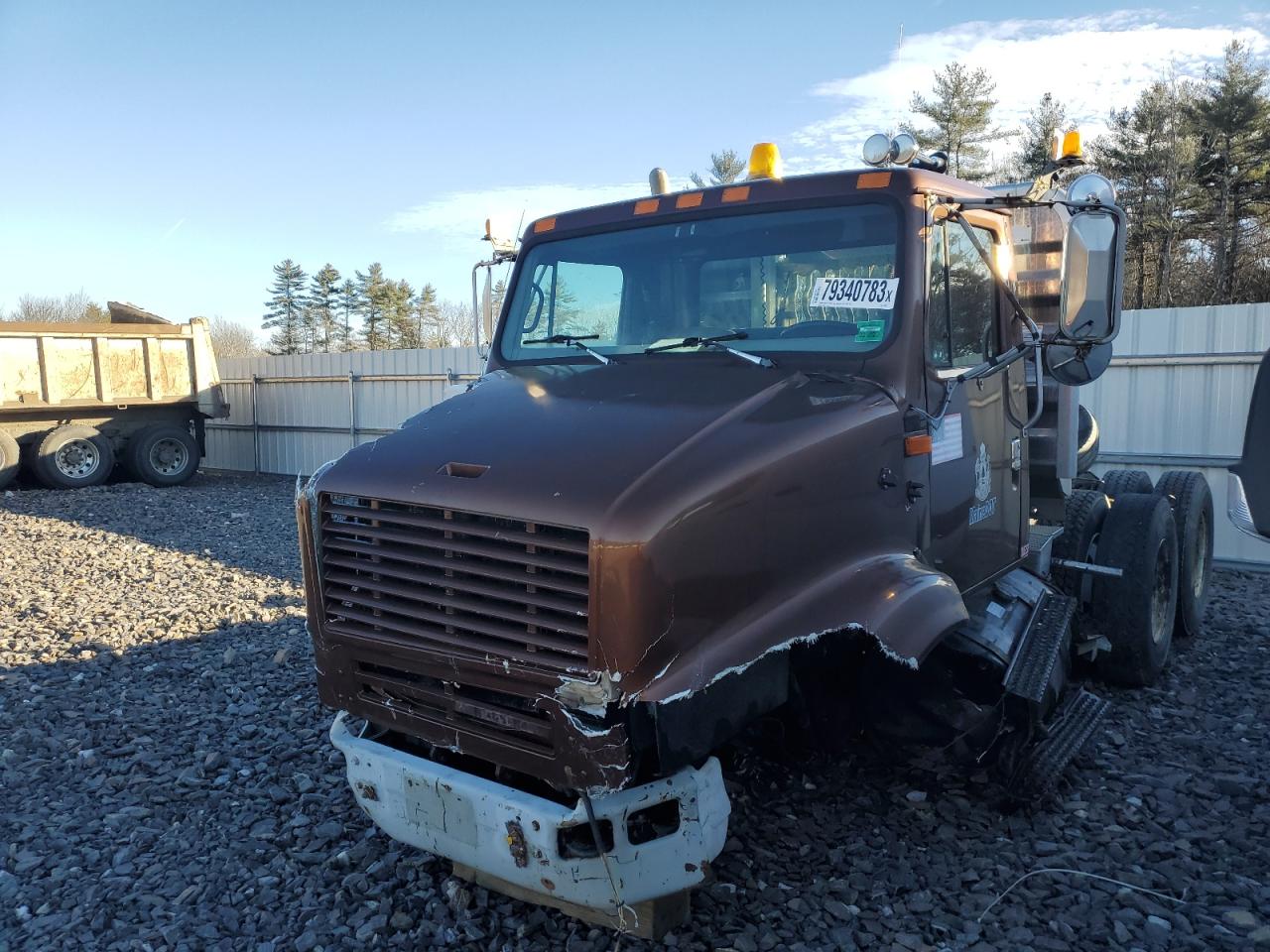 Obraz 2 z 1999 INTERNATIONAL 8000 8100 1999 z VIN 1HSHCATR5XH203933