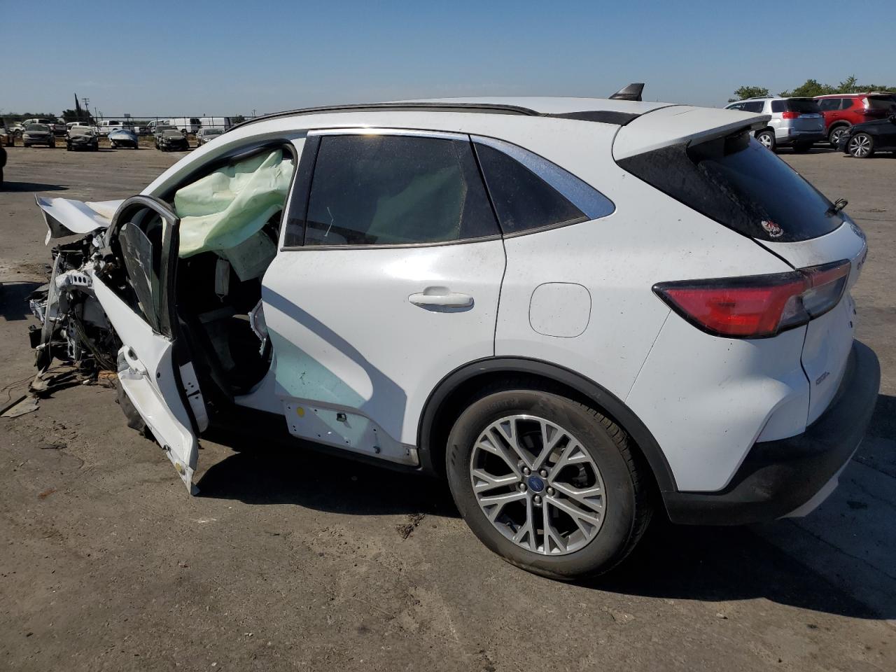Image 2 of 2021 FORD ESCAPE SEL 2021 with VIN 1FMCU0H60MUB34074