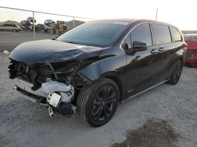 2021 TOYOTA SIENNA XSE 2021 image