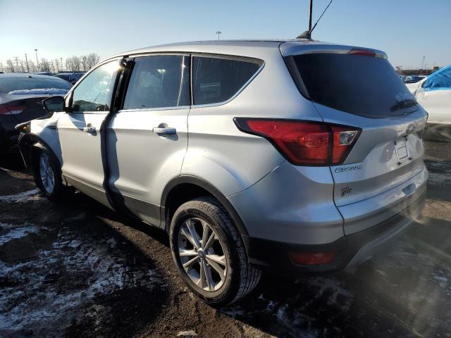 Изображение 2 2019 FORD ESCAPE SE 2019 с VIN 1FMCU9GD0KUA99067