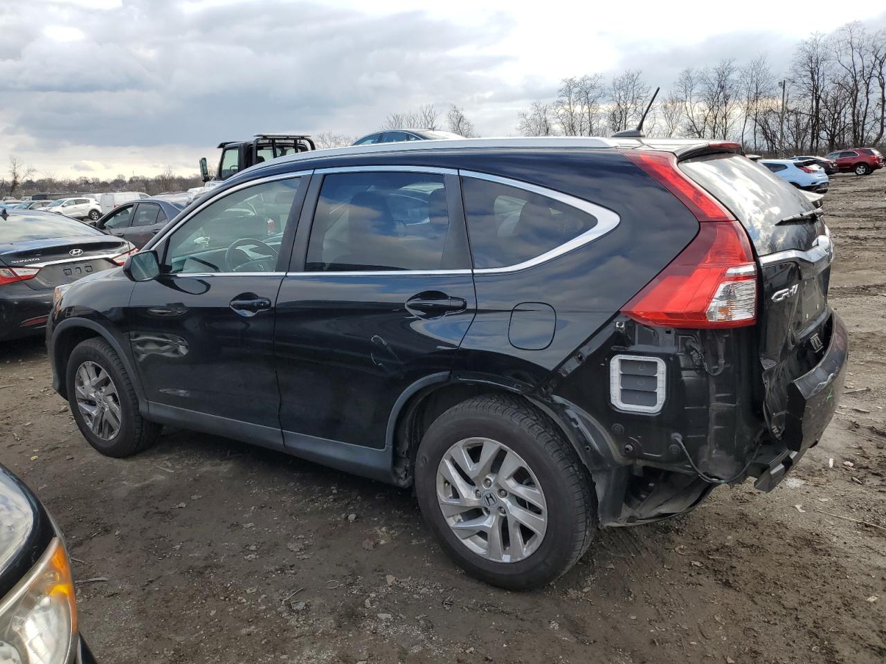 Image 2 of 2016 HONDA CR-V EXL 2016 with VIN 2HKRM4H79GH672737