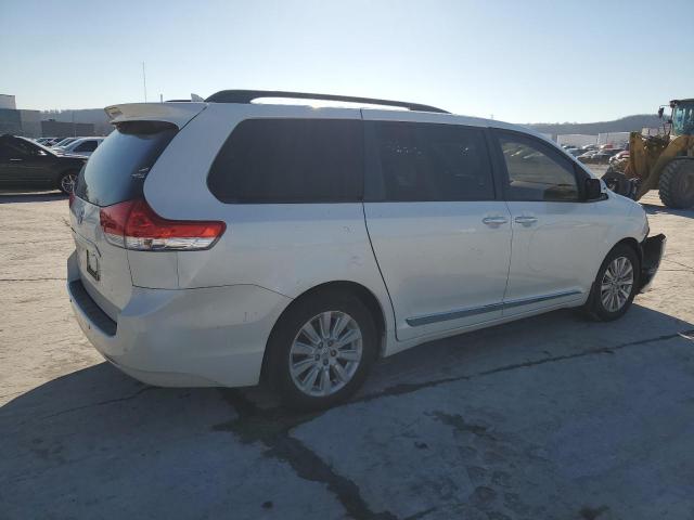Image 3 of 2013 TOYOTA SIENNA XLE 2013 with VIN 5TDDK3DCXDS065832