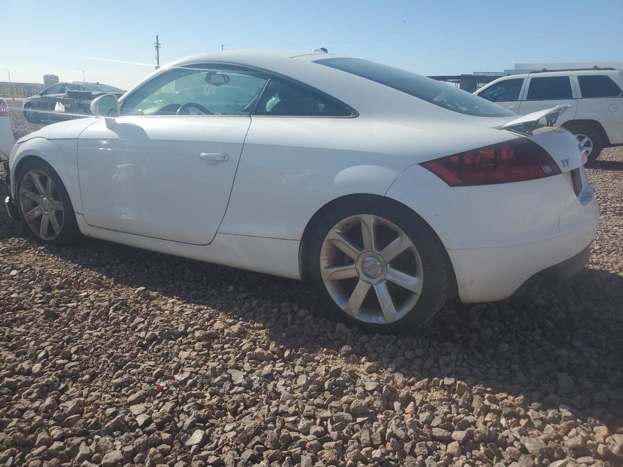 Obraz 2 z Audi Tt 2.0T 2008 z VIN TRUAF38JX81003551