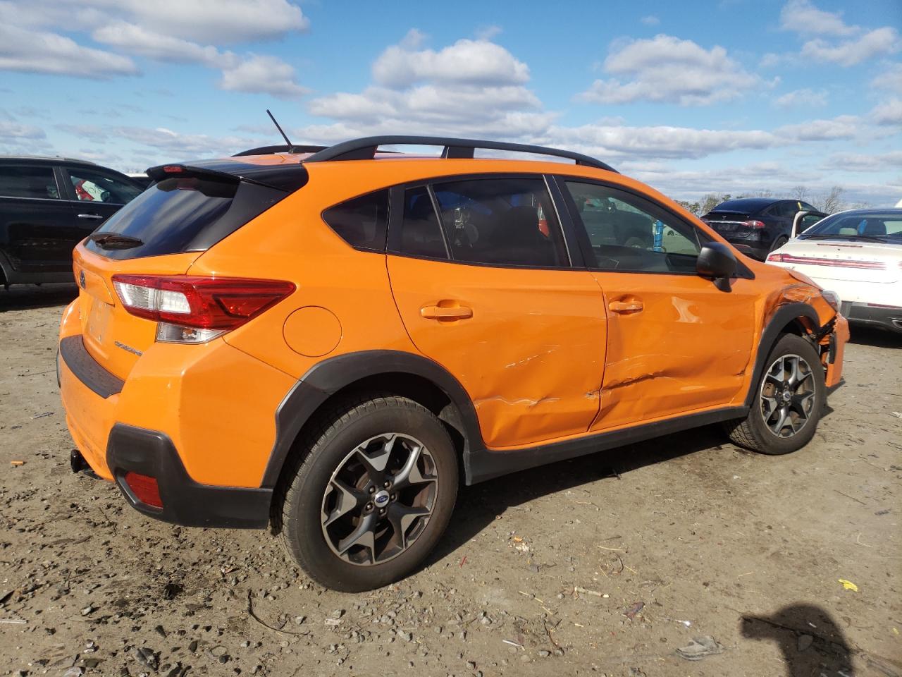 Изображение 3 2018 SUBARU CROSSTREK  2018 с VIN JF2GTAACXJH244862