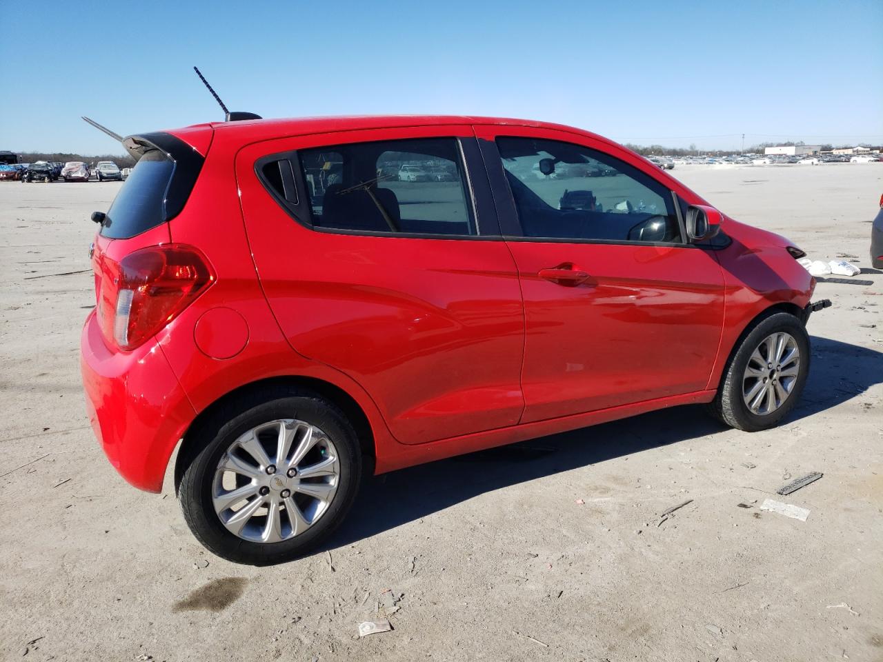 Image 3 of Chevrolet Spark 1Lt 2016 with VIN KL8CD6SA2GC620862