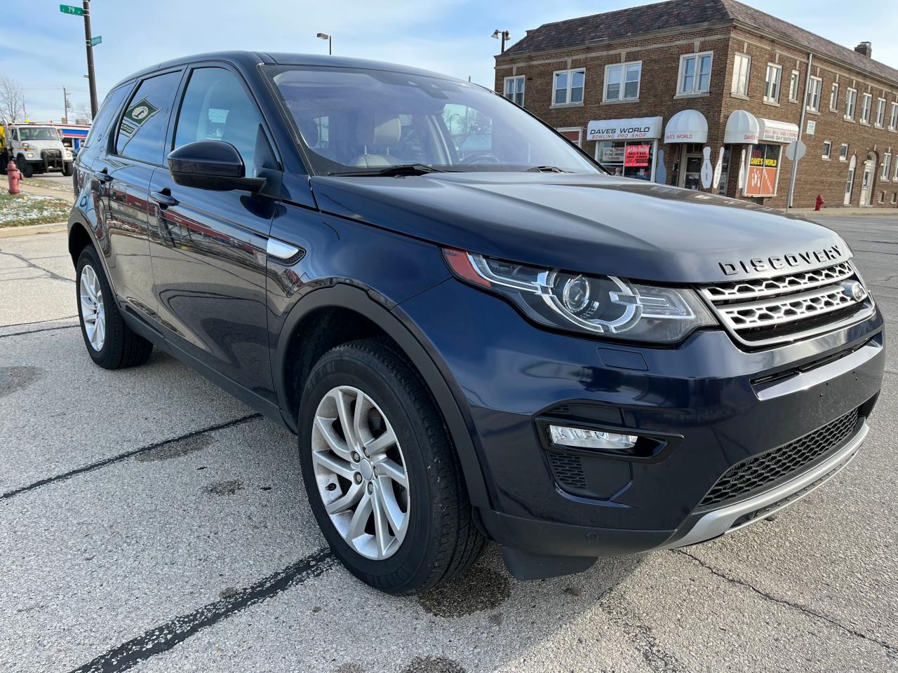 Image 1 of 2017 LAND ROVER DISCOVERY SPORT HSE 2017 with VIN SALCR2BG3HH649208