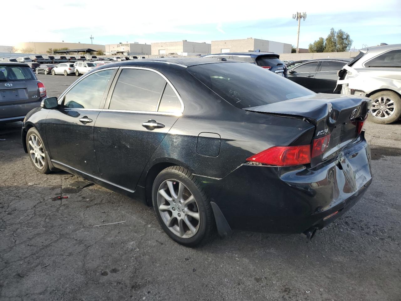 Image 2 of 2005 ACURA TSX  2005 with VIN JH4CL96915C025105