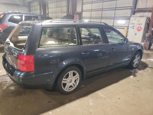 Image 3 of 2001 VOLKSWAGEN PASSAT GLX 4MOTION 2001 with VIN WVWLH63B11E033647