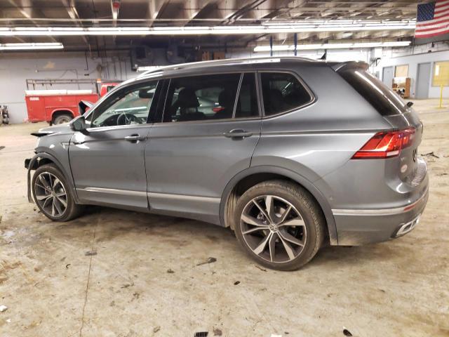 Изображение 2 2023 VOLKSWAGEN TIGUAN SEL R-LINE BLACK 2023 с VIN 3VV4B7AX0PM068940