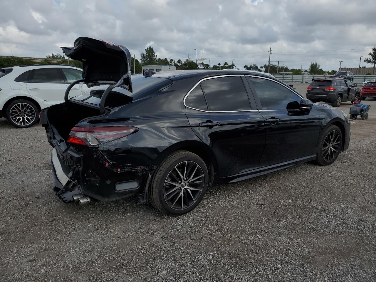 Изображение 3 2022 TOYOTA CAMRY NIGHT SHADE 2022 с VIN 4T1S11AK5NU668822