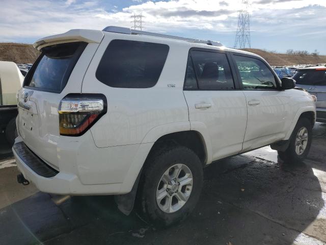 Image 3 of 2017 TOYOTA 4RUNNER SR5/SR5 PREMIUM 2017 with VIN JTEBU5JR2H5465316