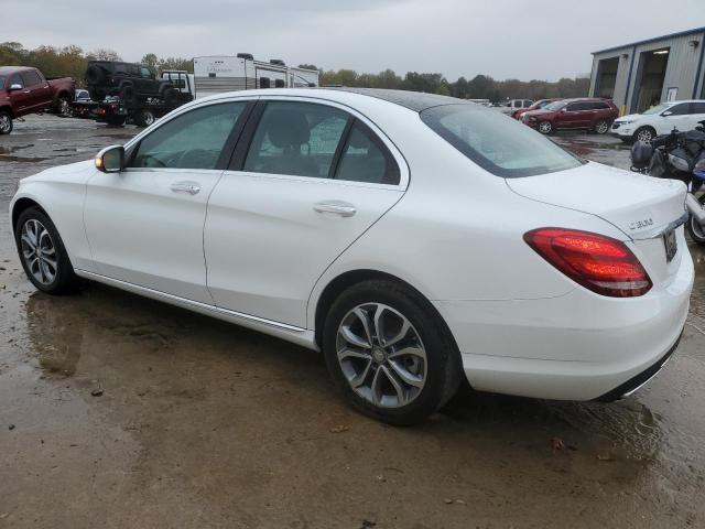 Obraz 2 z 2015 MERCEDES-BENZ C 300 4MATIC 2015 z VIN 55SWF4KB4FU017147