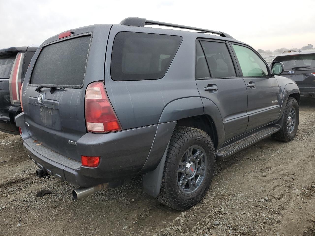Изображение 3 2005 TOYOTA 4RUNNER SR5 2005 с VIN JTEBU14RX50066053
