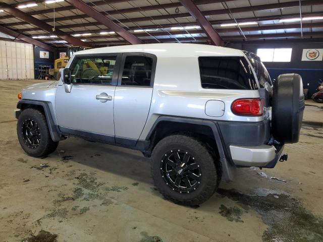 Изображение 2 2007 TOYOTA FJ CRUISER  2007 с VIN JTEBU11F870088369