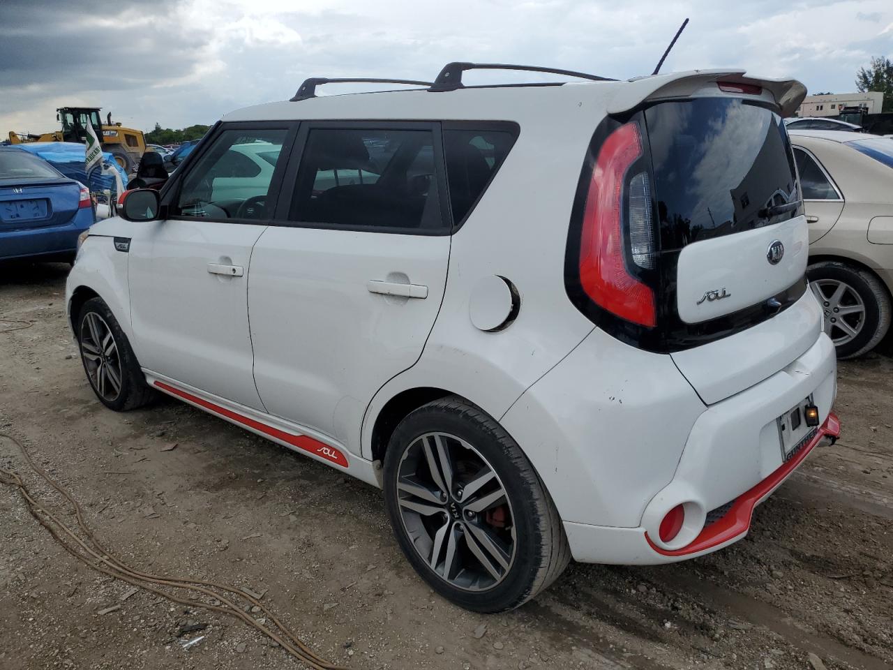 Image 2 of 2014 KIA SOUL + 2014 with VIN KNDJP3A50E7027838