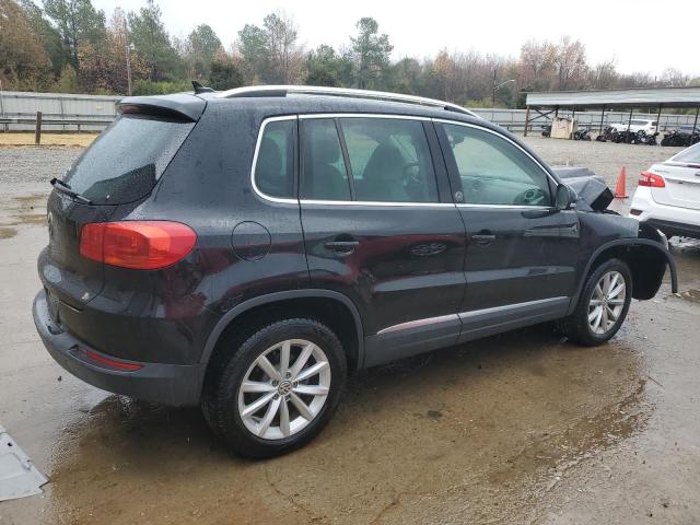 Image 3 of 2017 VOLKSWAGEN TIGUAN WOLFSBURG 2017 with VIN WVGSV7AX4HK023386