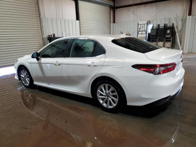 Obraz 2 z 2023 TOYOTA CAMRY LE 2023 z VIN 4T1C11AKXPU144556