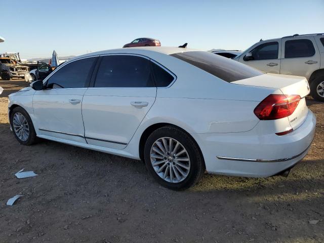 Изображение 2 2016 VOLKSWAGEN PASSAT SE 2016 с VIN 1VWBT7A31GC066192