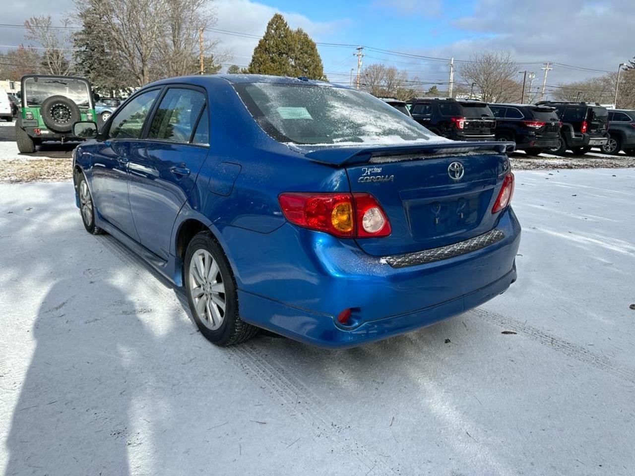 Image 3 of 2010 TOYOTA COROLLA BASE 2010 with VIN 2T1BU4EE5AC467513