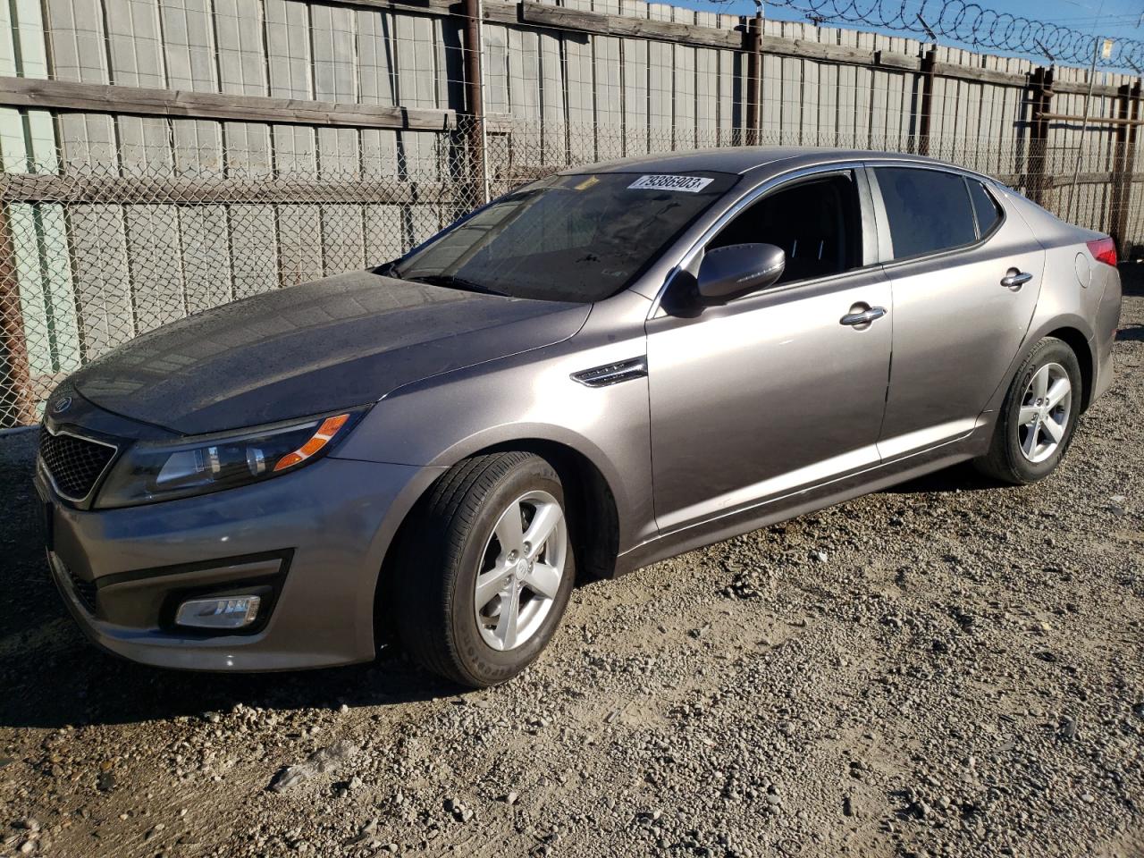Изображение 1 2015 KIA OPTIMA LX 2015 с VIN 5XXGM4A77FG514165