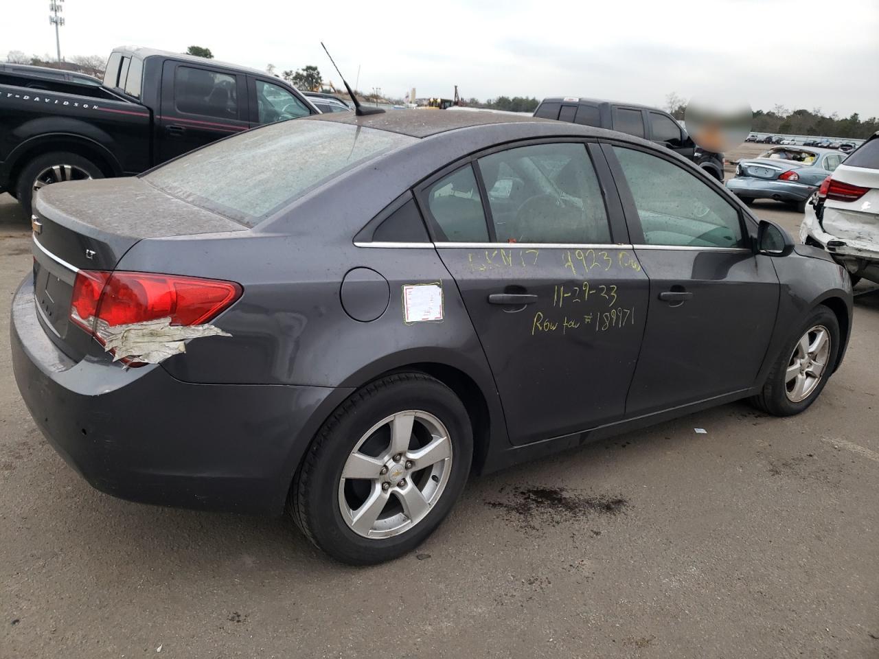 Image 3 of 2011 CHEVROLET CRUZE LT 2011 with VIN 1G1PF5S97B7100329