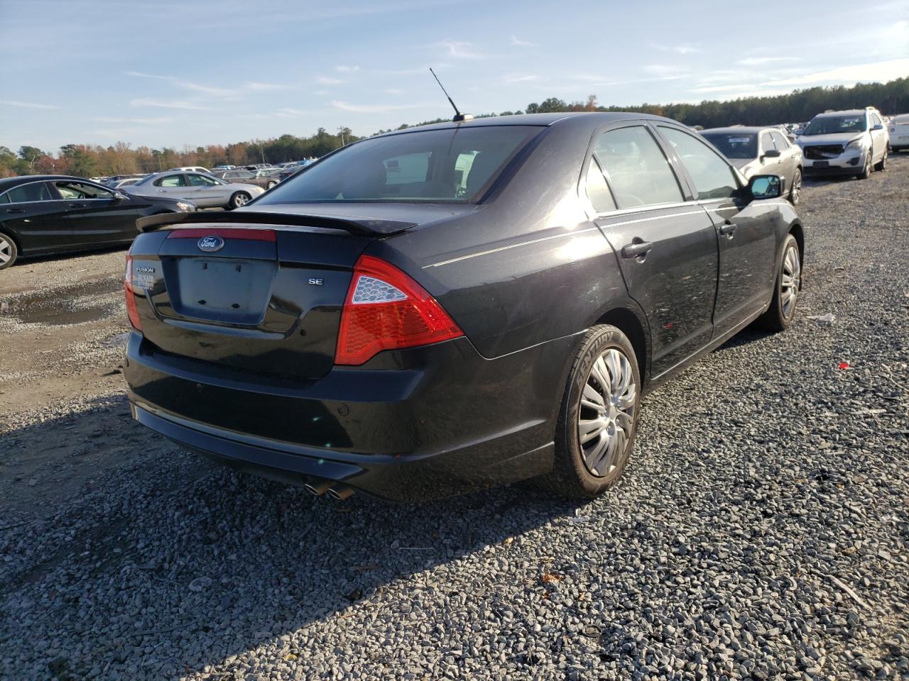 Obraz 3 z 2011 FORD FUSION SE 2011 z VIN 3FAHP0HA3BR103546