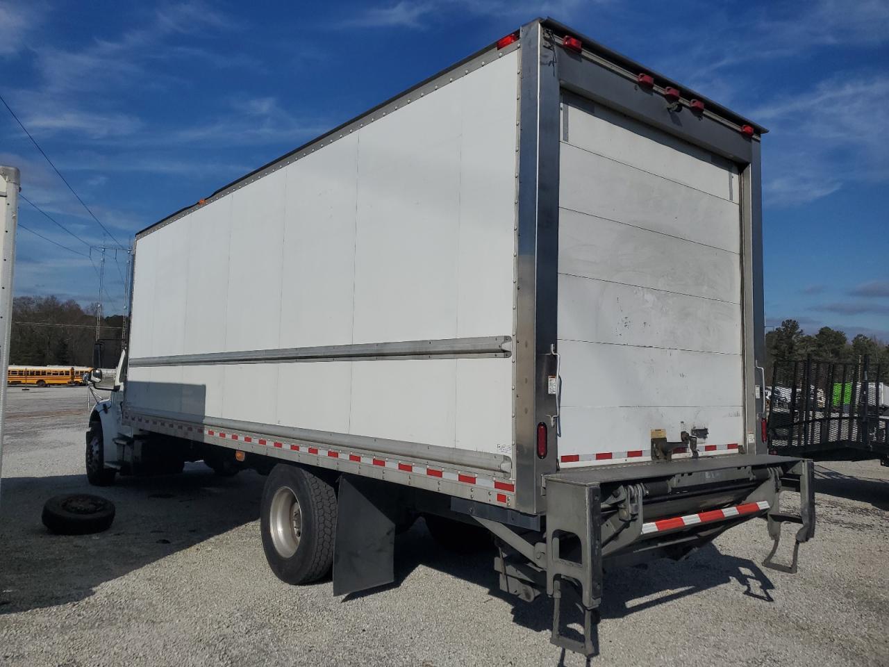 Image 3 of 2018 FREIGHTLINER M2 106 MEDIUM DUTY 2018 with VIN 3ALACWFC6JDJT2158