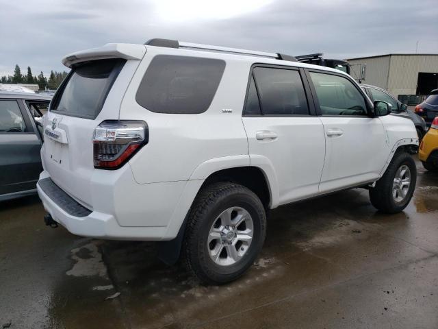 Obraz 3 z 2020 TOYOTA 4RUNNER SR5/SR5 PREMIUM 2020 z VIN JTEBU5JRXL5791731