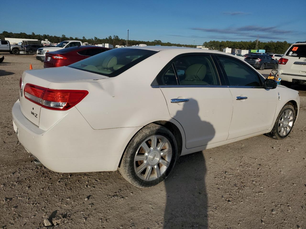 Image 3 of 2012 LINCOLN MKZ  2012 with VIN 3LNHL2GCXCR811729