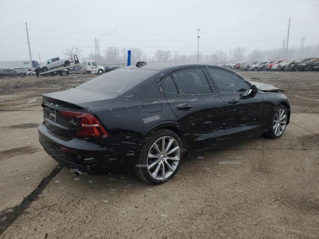 Image 3 of 2020 VOLVO S60 T6 MOMENTUM 2020 with VIN 7JRA22TK6LG031614