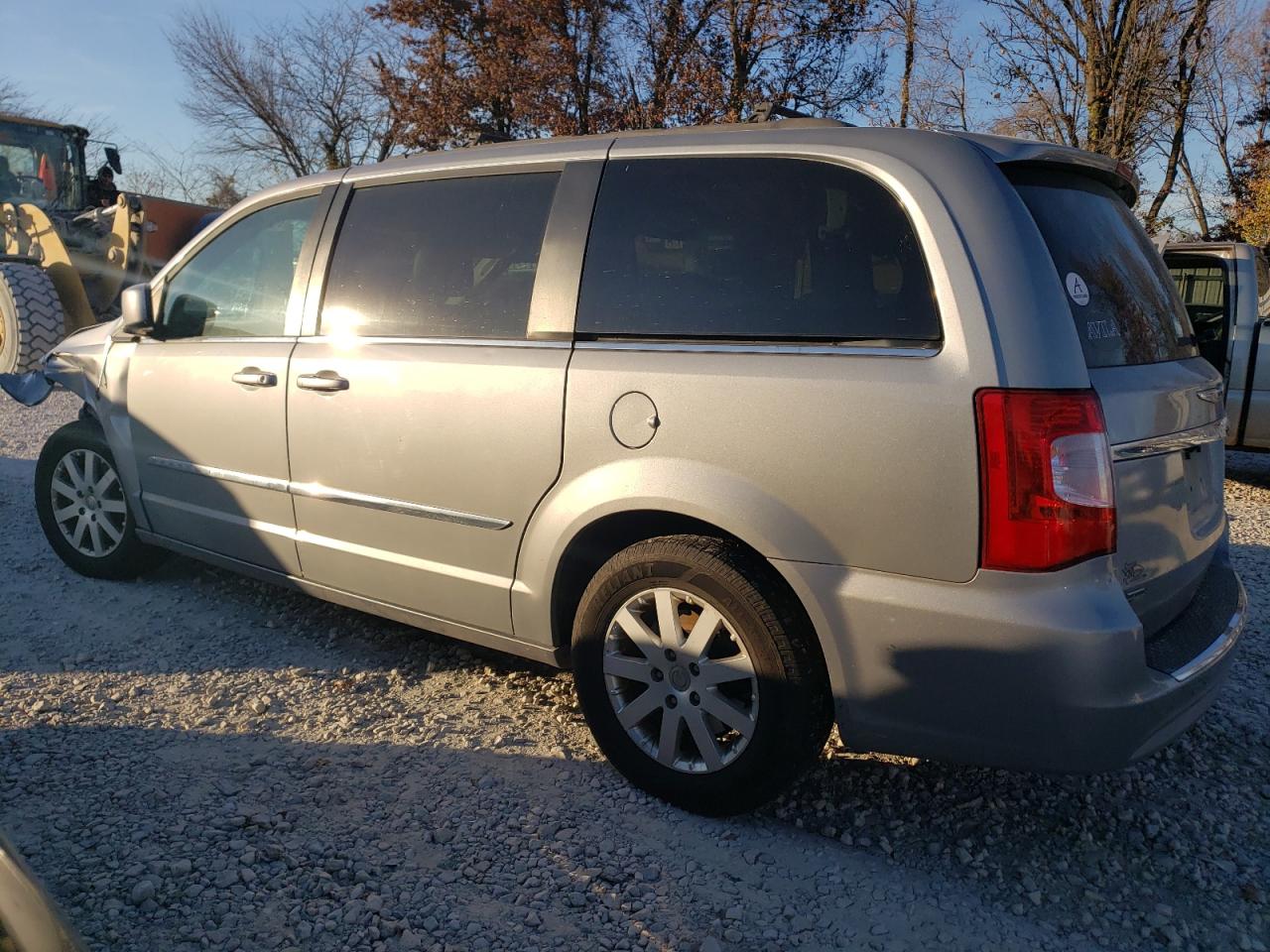 Image 2 of 2014 CHRYSLER TOWN & COUNTRY TOURING 2014 with VIN 2C4RC1BG3ER272408