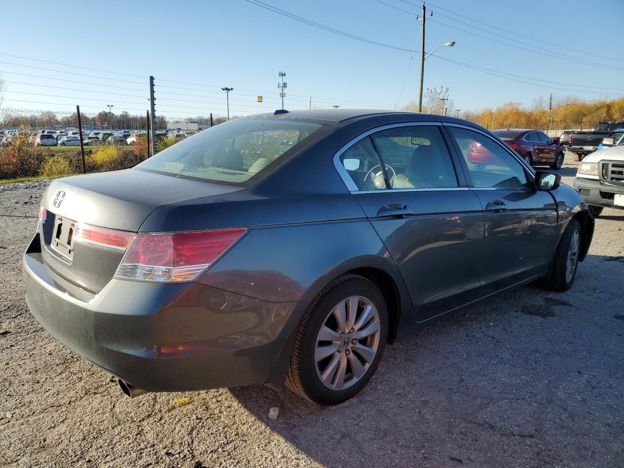 Image 3 of 2011 HONDA ACCORD EXL 2011 with VIN 1HGCP2F89BA049181