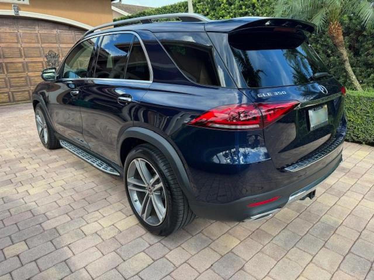 Изображение 2 2022 MERCEDES-BENZ GLE 350 2022 с VIN 4JGFB4JB5NA765004