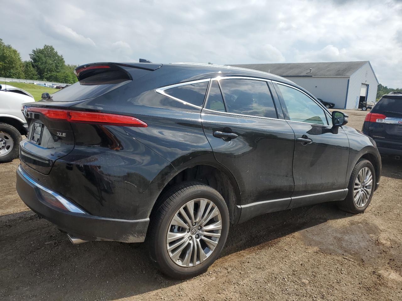 Image 3 of 2023 TOYOTA VENZA LE 2023 with VIN JTEAAAAH2PJ133631