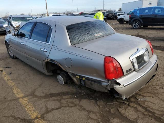 Image 2 of 1999 LINCOLN TOWN CAR SIGNATURE 1999 with VIN 1LNHM82W4XY619196