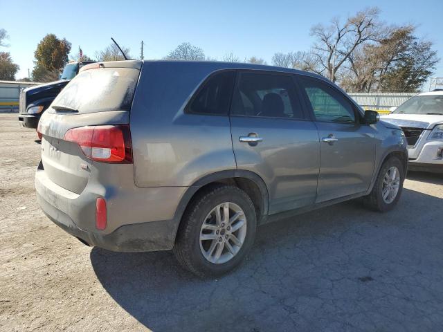 Image 3 of 2015 KIA SORENTO LX 2015 with VIN 5XYKT3A64FG554746