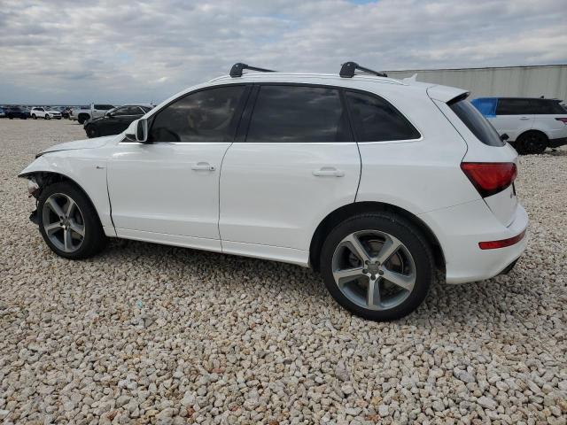 Image 2 of 2014 AUDI Q5 PREMIUM PLUS 2014 with VIN WA1DGAFP2EA082705