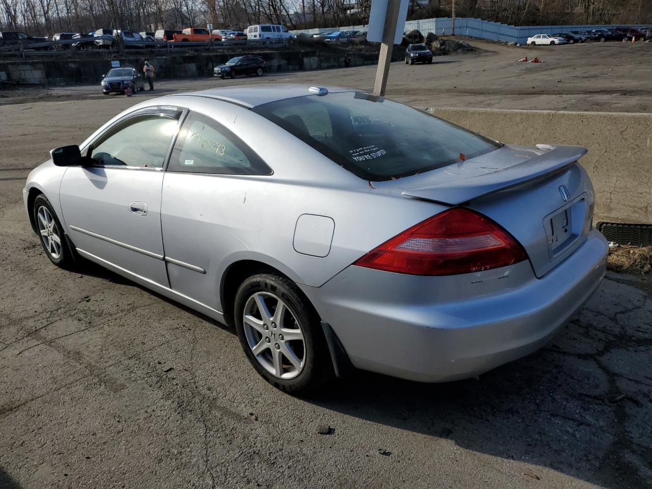 Изображение 2 2004 HONDA ACCORD EX 2004 с VIN 1HGCM82704A019854