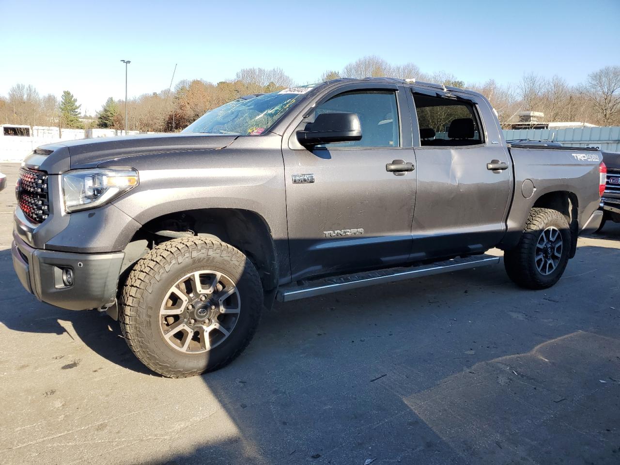 Изображение 1 2018 TOYOTA TUNDRA CREWMAX SR5 2018 с VIN 5TFDY5F14JX704346